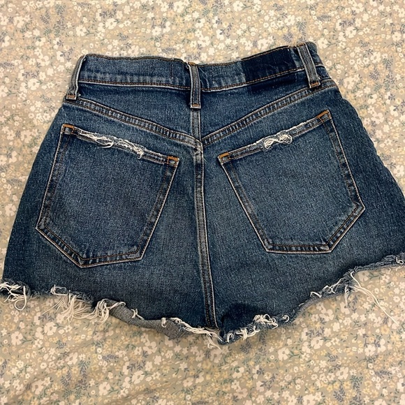 Abercrombie Jean shorts - Picture 2 of 3